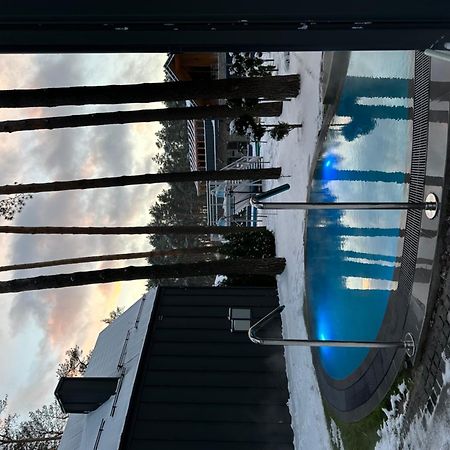 Hotel Golden Lion & Spa Tynnoye Bagian luar foto