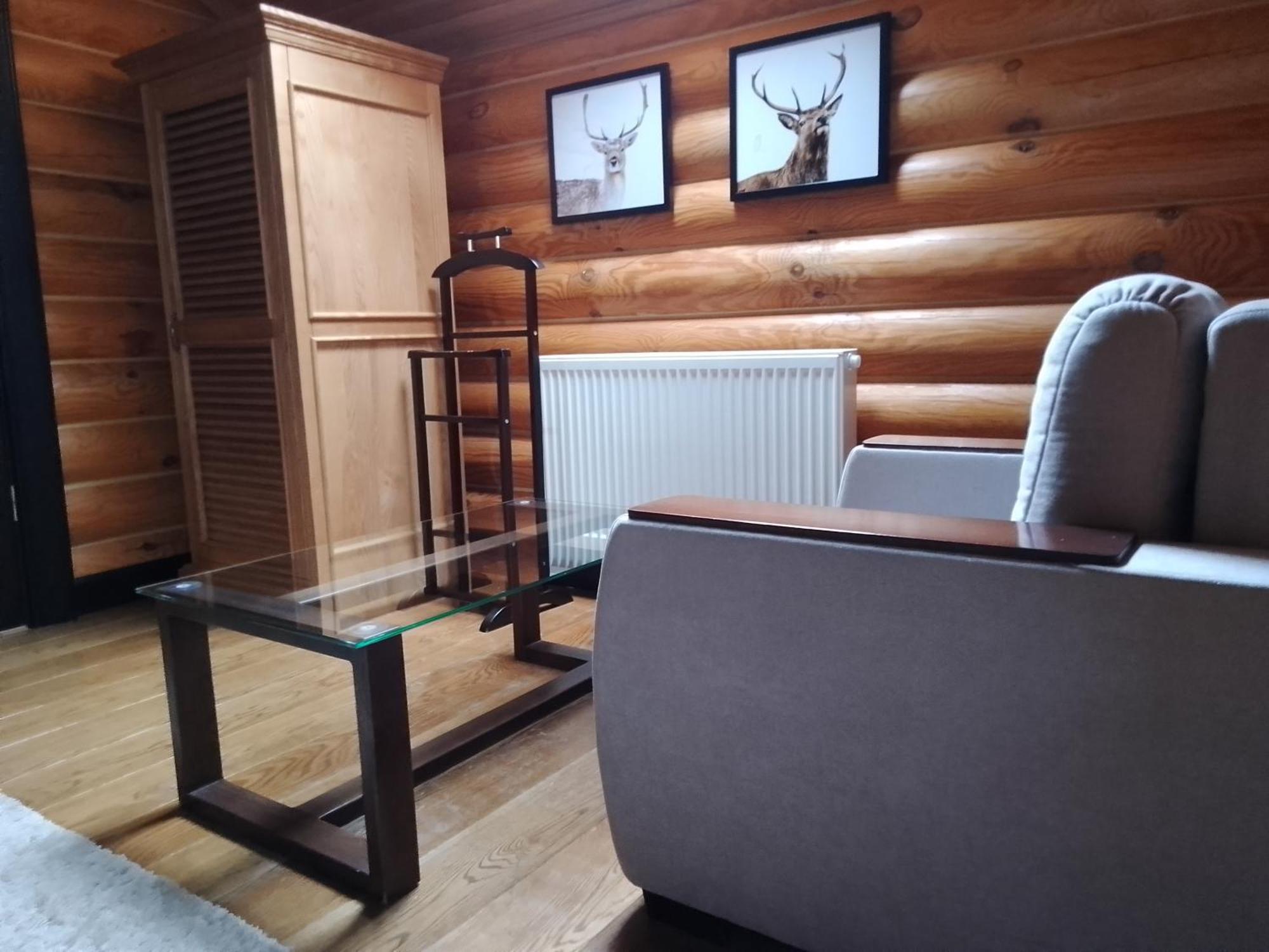 Hotel Golden Lion & Spa Tynnoye Bagian luar foto