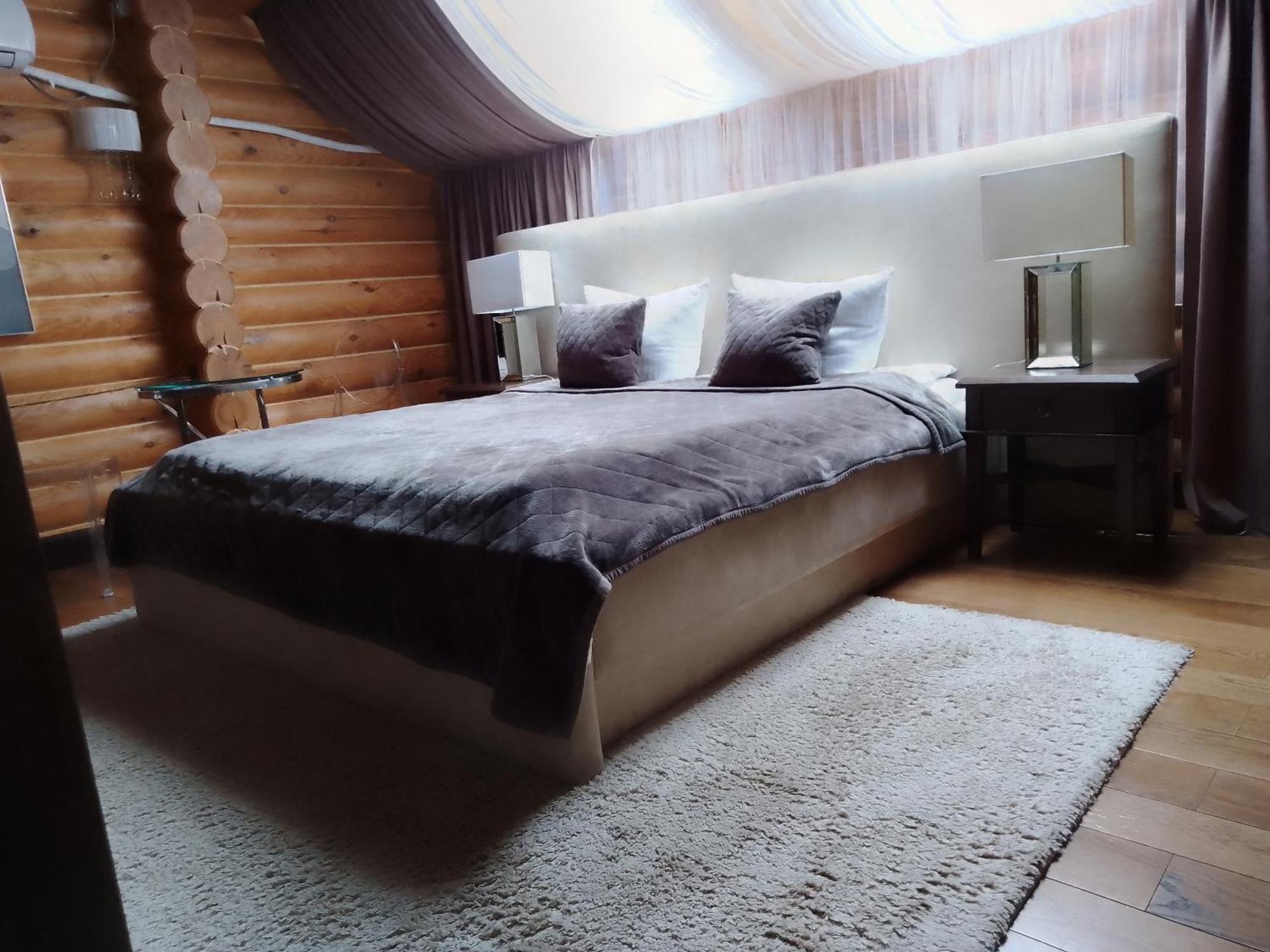 Hotel Golden Lion & Spa Tynnoye Bagian luar foto