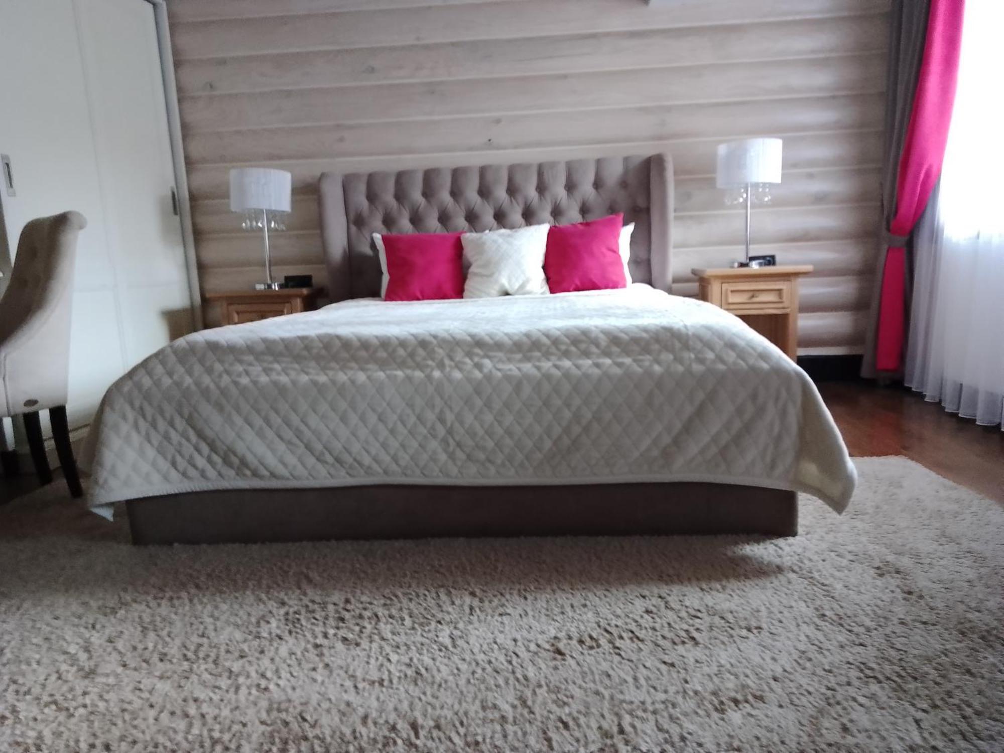 Hotel Golden Lion & Spa Tynnoye Bagian luar foto