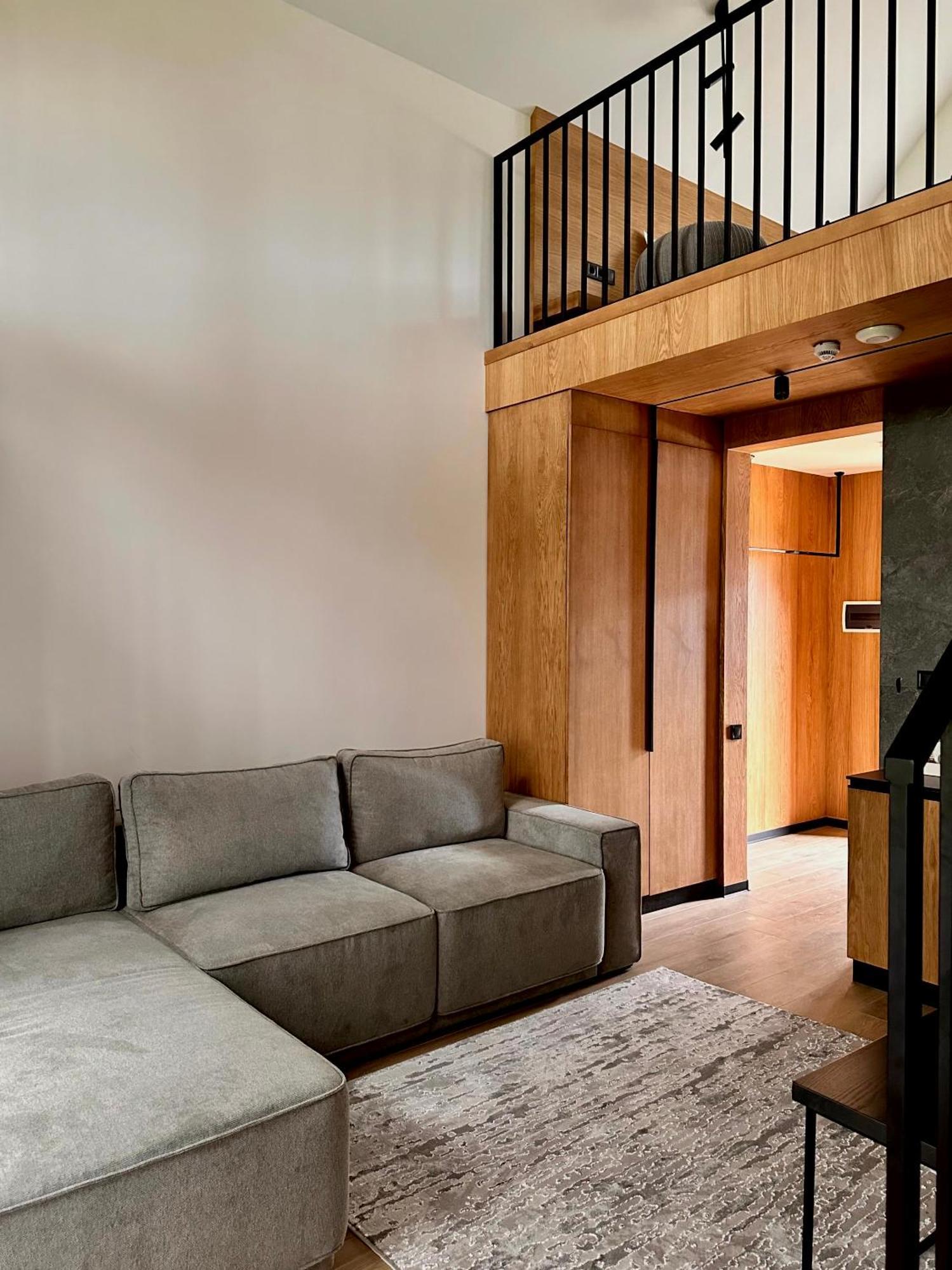 Hotel Golden Lion & Spa Tynnoye Bagian luar foto