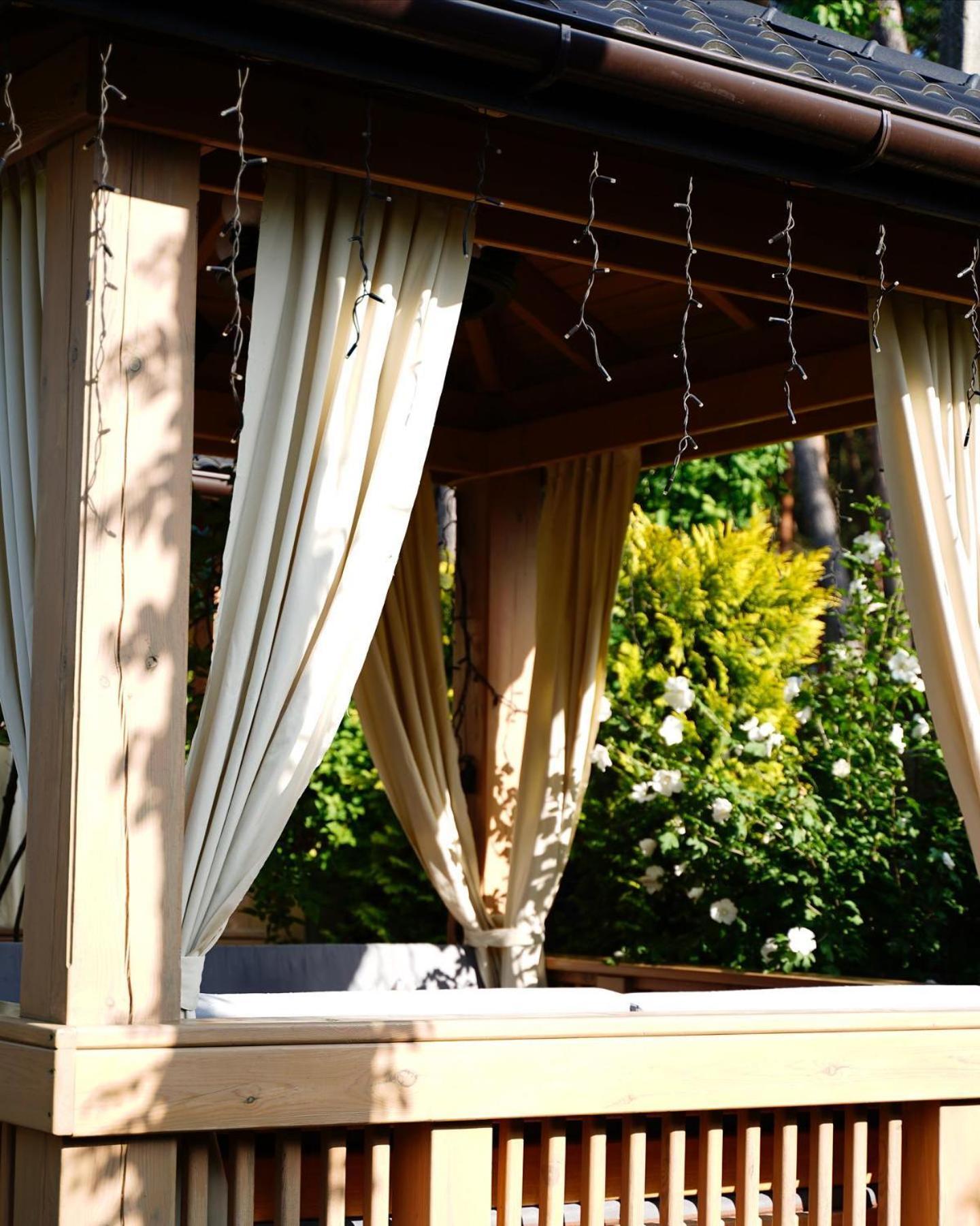 Hotel Golden Lion & Spa Tynnoye Bagian luar foto