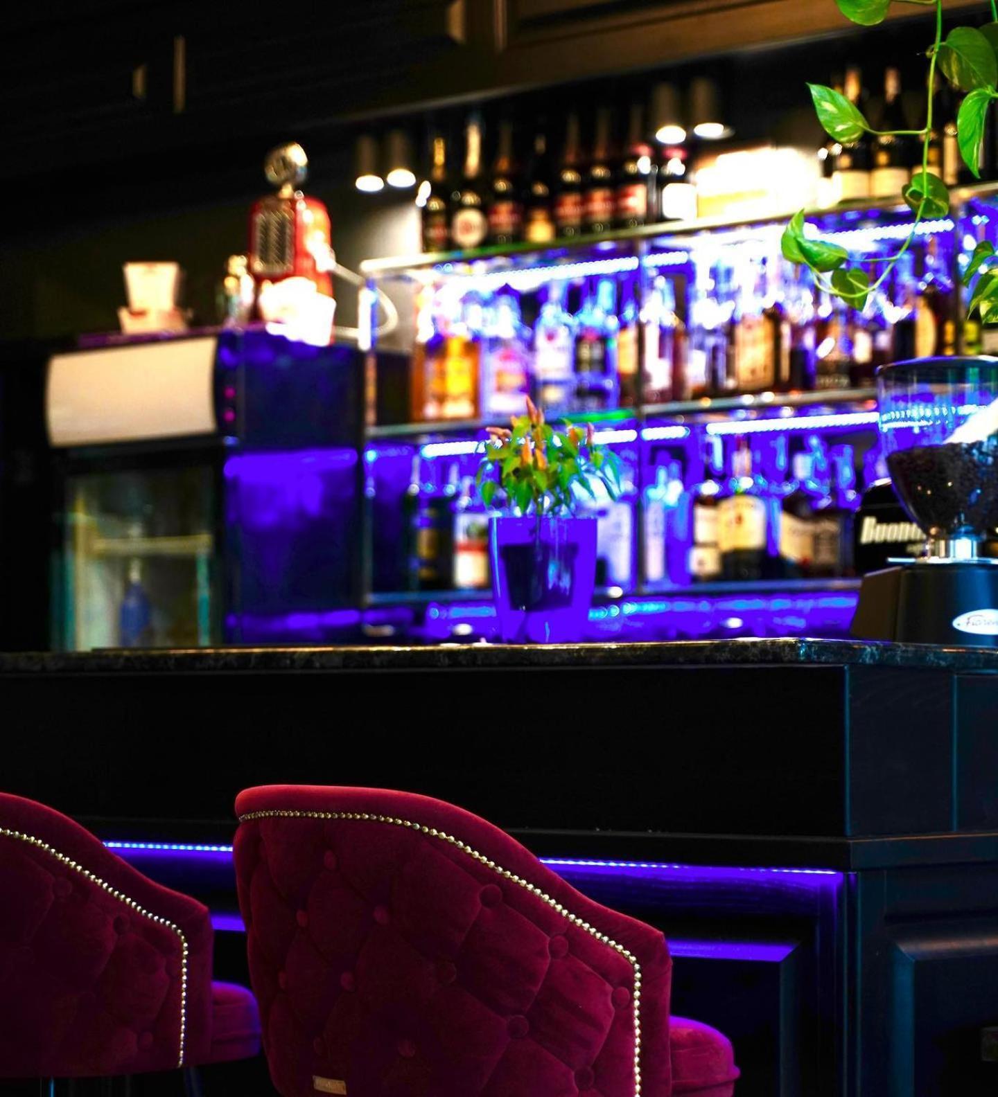 Hotel Golden Lion & Spa Tynnoye Bagian luar foto