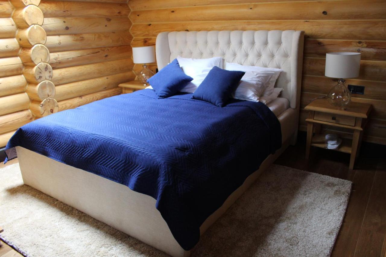 Hotel Golden Lion & Spa Tynnoye Bagian luar foto